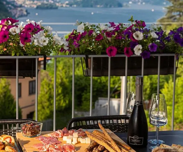 We Como: View Apartment, Feeling In Charming Argegno