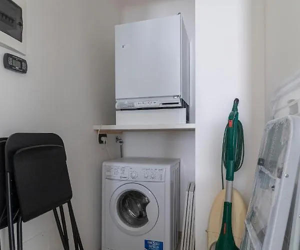 We Como: View Apartment, Feeling In Charming *